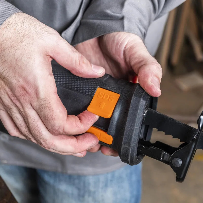 BAUKER Sierra Sable Inalámbrica 20 V Brushless sin Batería