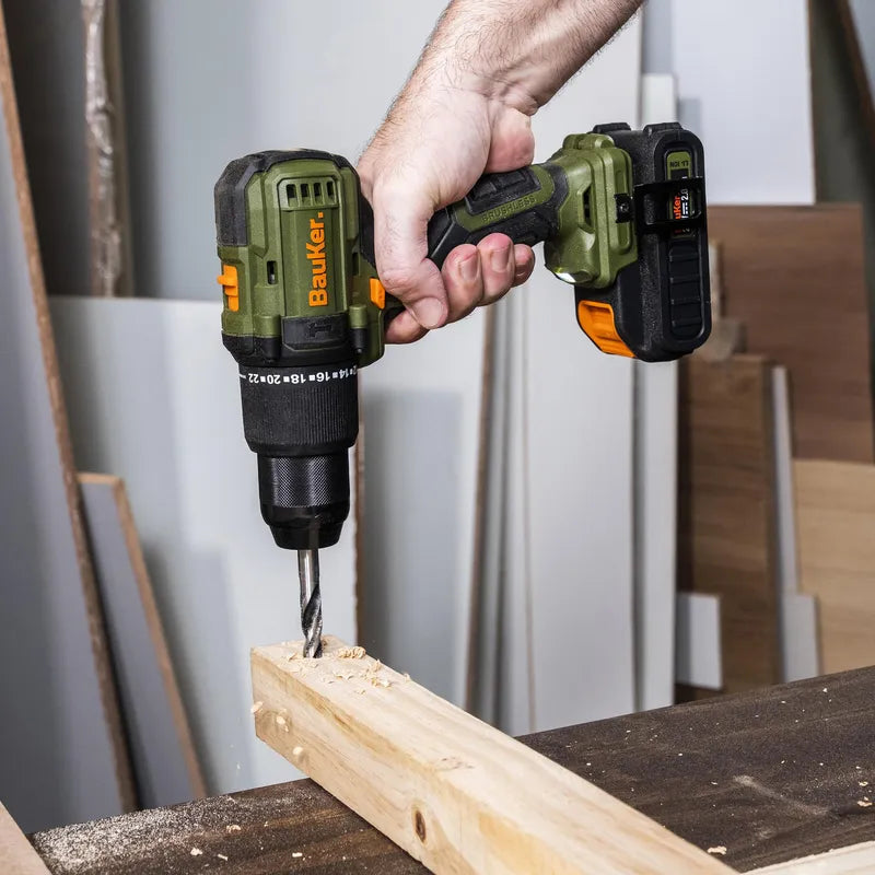 BAUKER Taladro Percutor 13mm 20 V + 2 Baterías 2 AH + Cargador